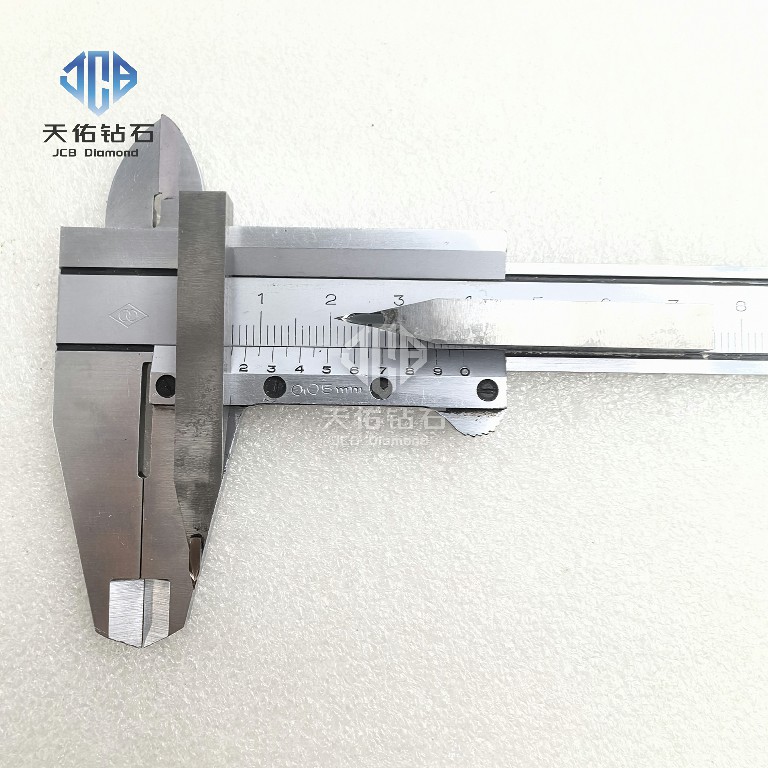 超精密CVD金刚石单晶刀 H6.35*6.35*L52.5*R0.02