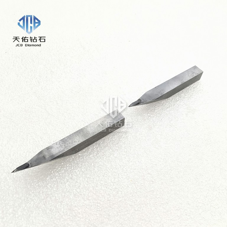超精密CVD金刚石单晶刀 H6.35*6.35*L52.5*R0.02