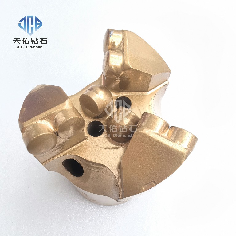 PDC94mm内凹三翼钻头