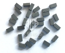 与天然金刚石修整工具坯料相比，CVD多晶金刚石修整工具坯料的优缺点有哪些？